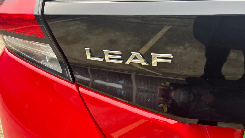 Nissan LEAF 110kW Acenta 40kWh 5dr Auto [6.6kw Charger] Electric Hatchback